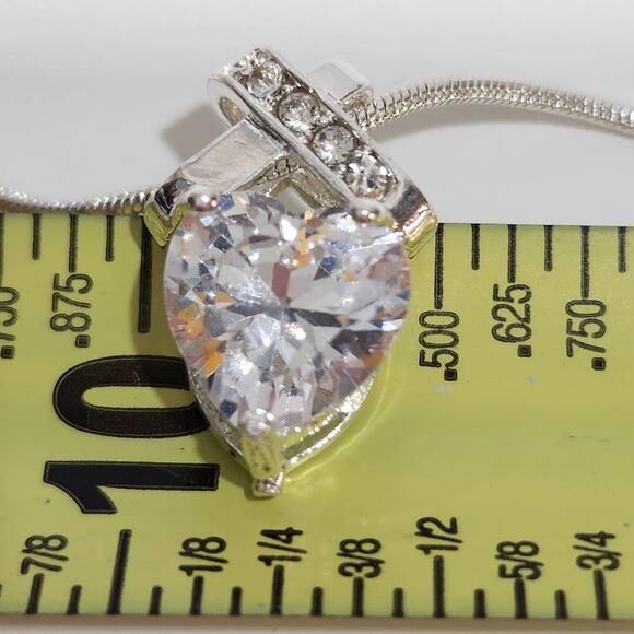 Cross My Heart Infinity Silver Heart Necklace Made with‎ Swarovski Crystals - Picture 11 of 12